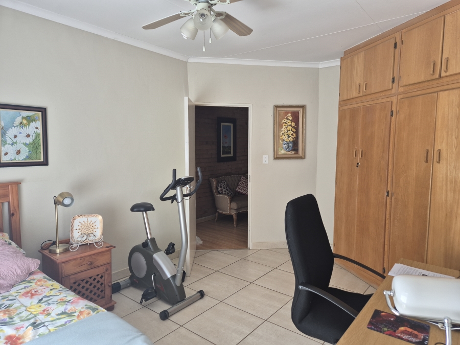 2 Bedroom Property for Sale in Flamwood North West